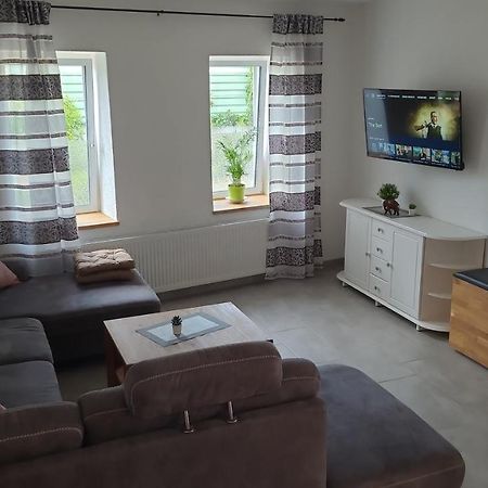 Ferienhaus Budenheim Экстерьер фото